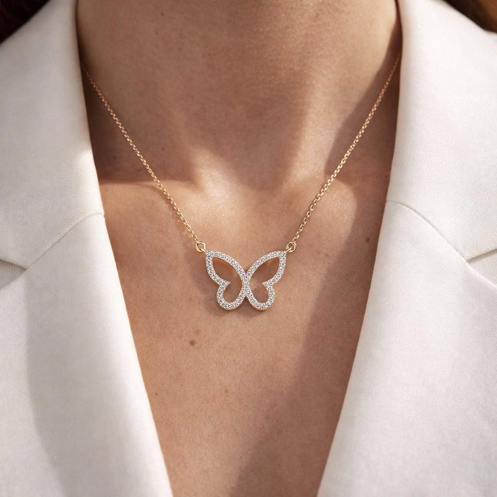 Papillon Lumière Diamond Pendant