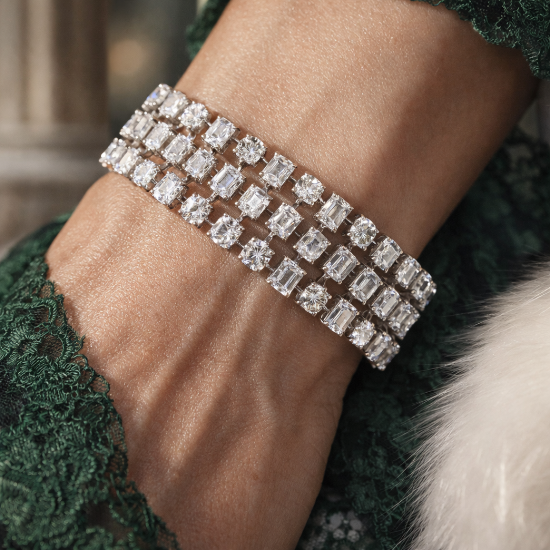 Imperial Radiance Emerald & Round Diamond Bracelet