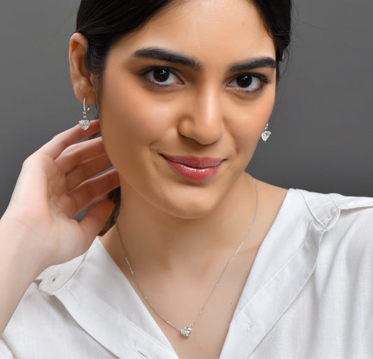4.02 TW Diamond Pendant