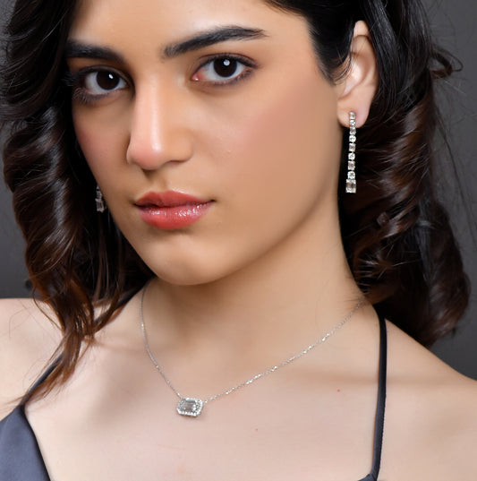 3.94 TW Diamond Pendant
